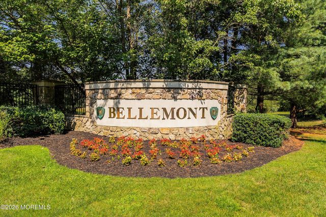 206 Hidden Lake Drive, Morganville, NJ 07751