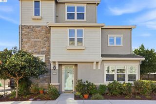 4038 4038 Knightstown St, Dublin, CA 94568