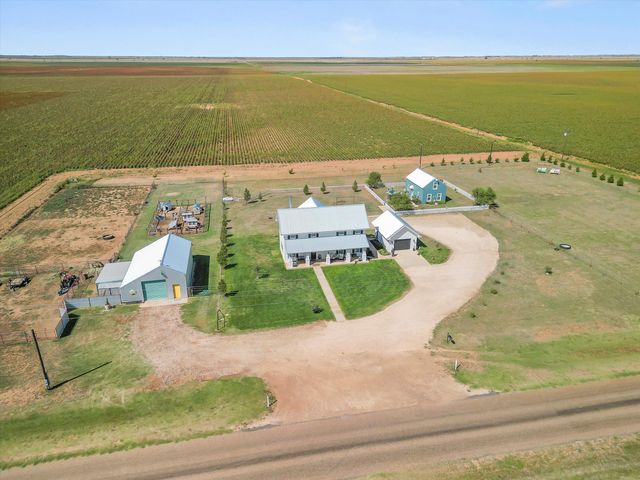 3370 Drill Stem Road, Levelland, TX 79336