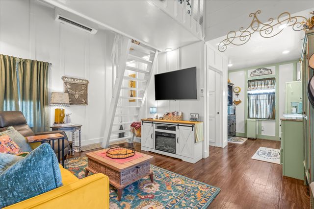 3370 Drill Stem Road, Levelland, TX 79336