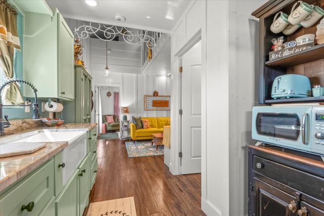 3370 Drill Stem Road, Levelland, TX 79336