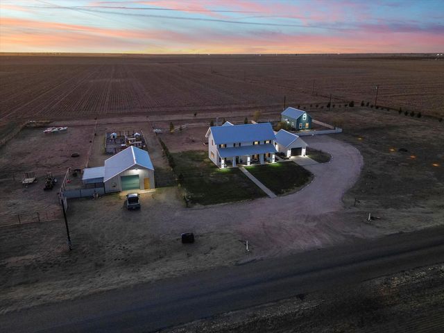 3370 Drill Stem Road, Levelland, TX 79336
