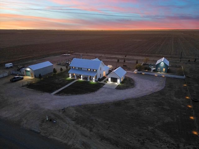 3370 Drill Stem Road, Levelland, TX 79336