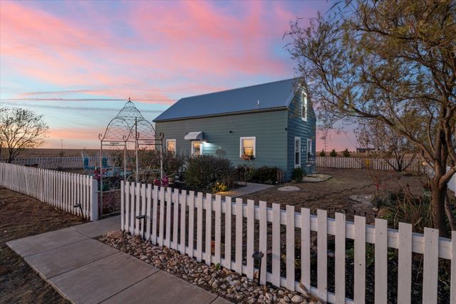 3370 Drill Stem Road, Levelland, TX 79336