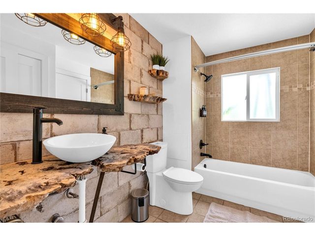 4321 E 109th Ave, Denver, CO 80233