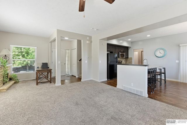 16611 Dora Hamann Parkway, Omaha, NE 68116