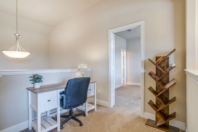 100 Sendero Oak Drive, Crowley, TX 76036