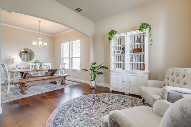 100 Sendero Oak Drive, Crowley, TX 76036