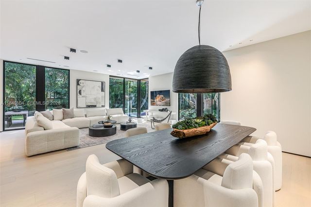 3860 Little Avenue, Miami, FL 33133
