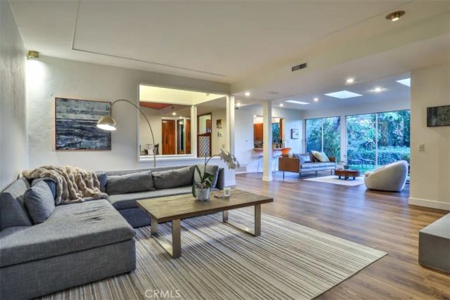 701 Kilbourne Drive, Upland, CA 91784