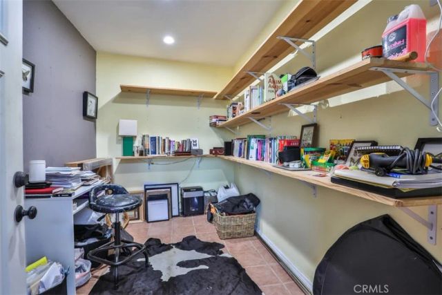 701 Kilbourne Drive, Upland, CA 91784