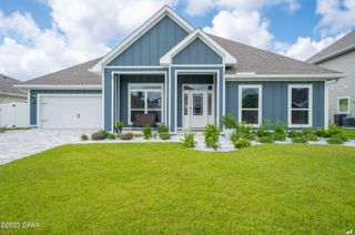 145 Martingale Lp, Lynn Haven, FL 32444
