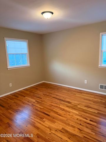 340 Suburban Drive, Toms River, NJ 08753