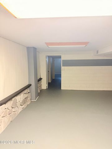 340 Suburban Drive, Toms River, NJ 08753