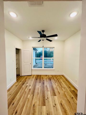 12515 County Road 346, Winona, TX 75792