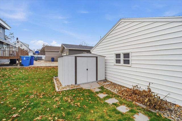 1847 Forest Avenue, Waterloo, IA 50702