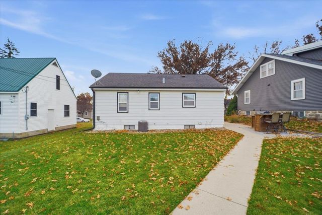 1847 Forest Avenue, Waterloo, IA 50702