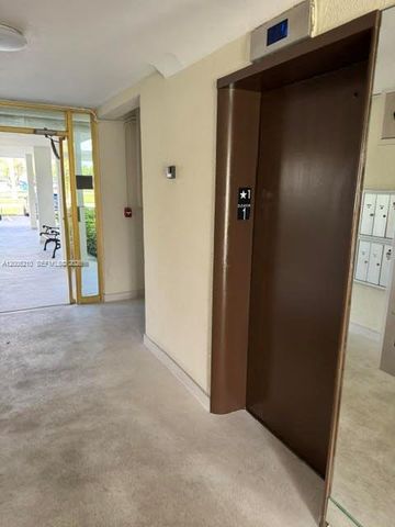 2861 Leonard Drive F514, Aventura, FL 33160