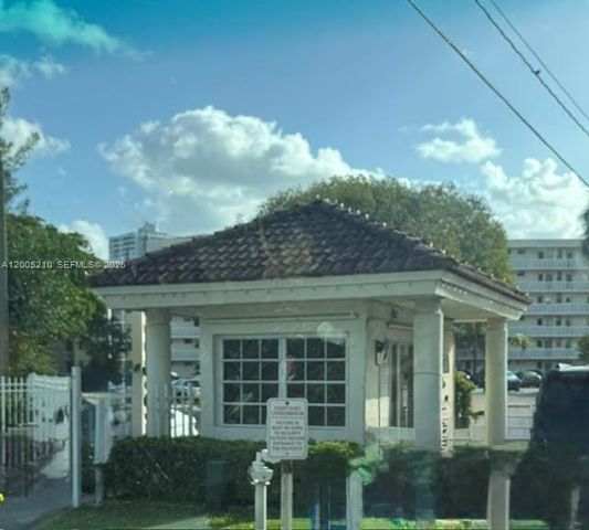 2861 Leonard Drive F514, Aventura, FL 33160