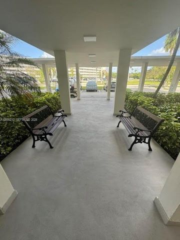 2861 Leonard Drive F514, Aventura, FL 33160