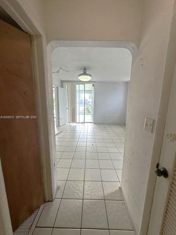 2861 Leonard Drive F514, Aventura, FL 33160