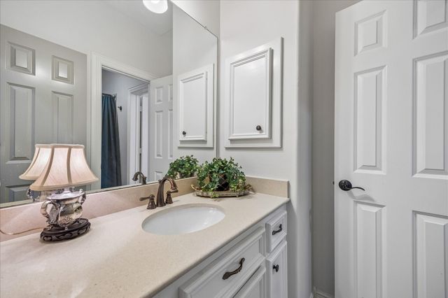 18811 Rosebud Knoll Court, Cypress, TX 77429