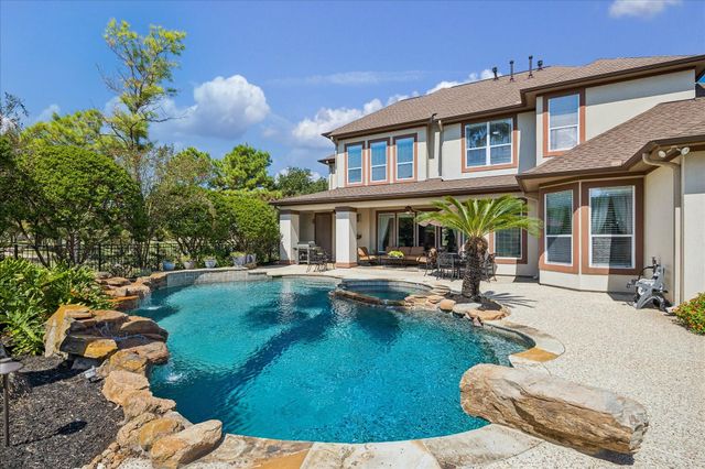 18811 Rosebud Knoll Court, Cypress, TX 77429