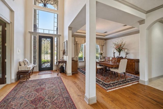 18811 Rosebud Knoll Court, Cypress, TX 77429