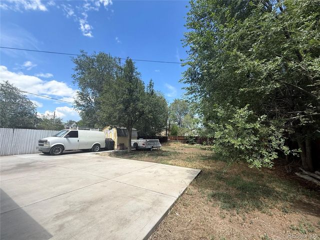 5353 W 4th Avenue, Lakewood, CO 80226