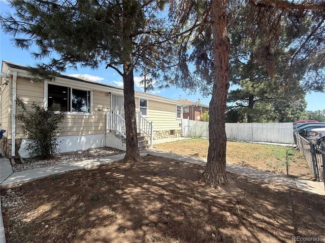 5353 W 4th Avenue, Lakewood, CO 80226