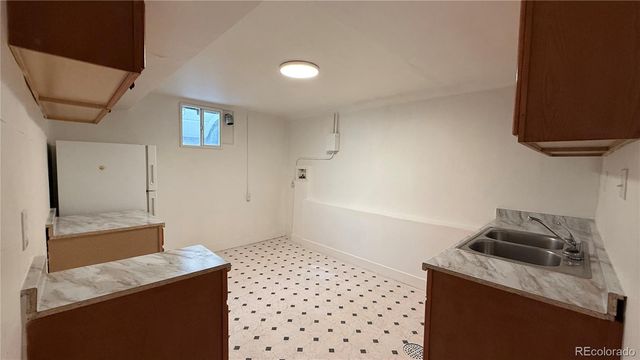 5353 W 4th Avenue, Lakewood, CO 80226