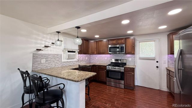 5353 W 4th Avenue, Lakewood, CO 80226