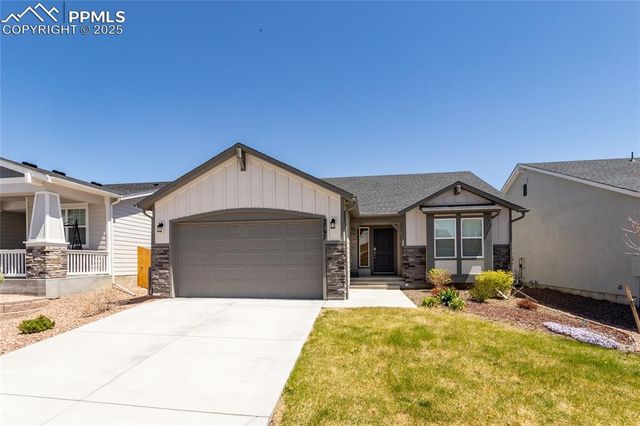 2797 Equine Court, Colorado Springs, CO 80922
