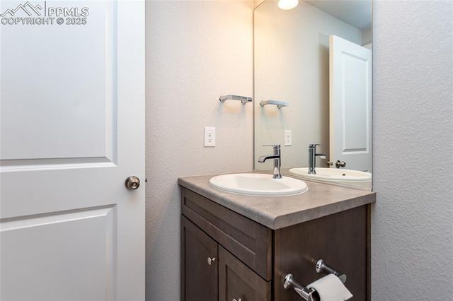 2797 Equine Court, Colorado Springs, CO 80922