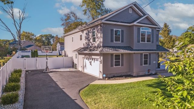 1718 W 4Th St, Piscataway Twp., NJ 08854