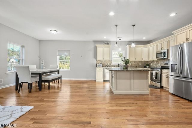 1718 W 4Th St, Piscataway Twp., NJ 08854