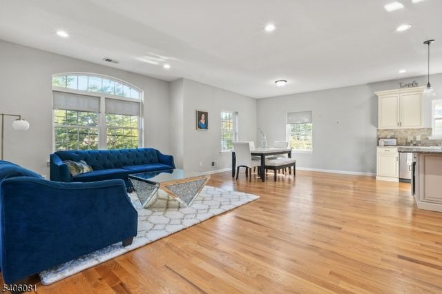 1718 W 4Th St, Piscataway Twp., NJ 08854