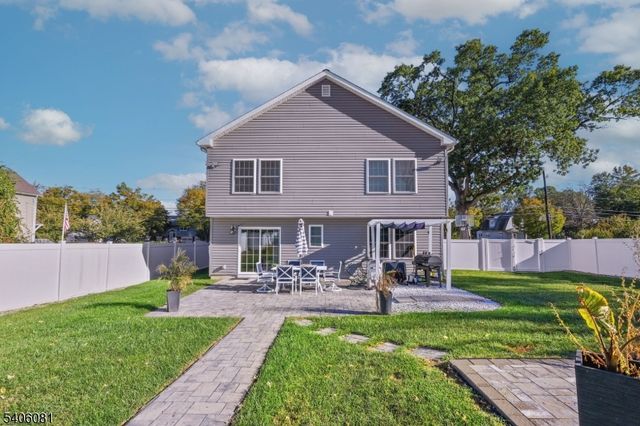 1718 W 4Th St, Piscataway Twp., NJ 08854