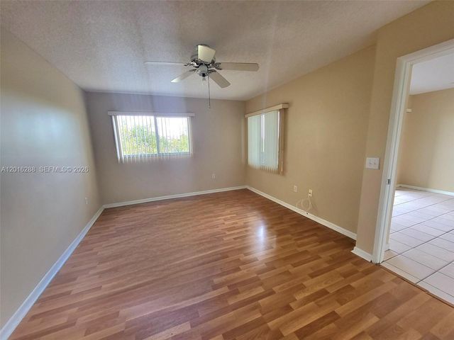 13705 SW 12th St 304B, Pembroke Pines, FL 33027