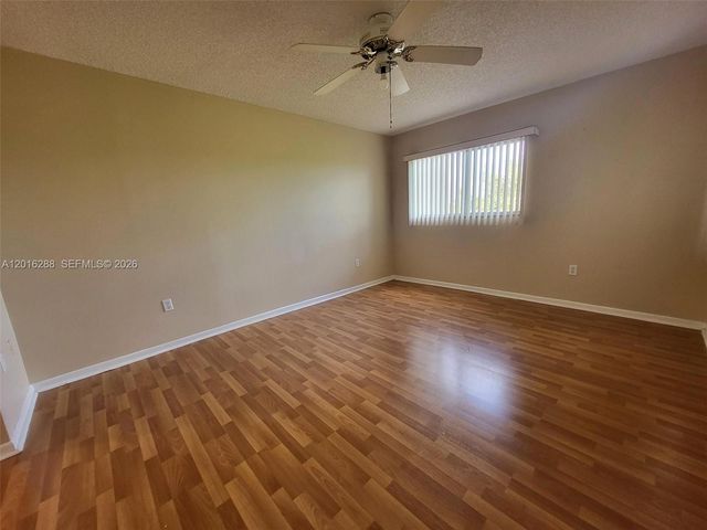 13705 SW 12th St 304B, Pembroke Pines, FL 33027