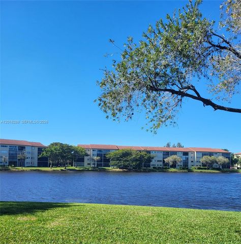 13705 SW 12th St 304B, Pembroke Pines, FL 33027