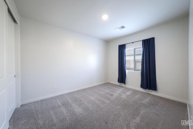 908 Brookline Lane, Bakersfield, CA 93314