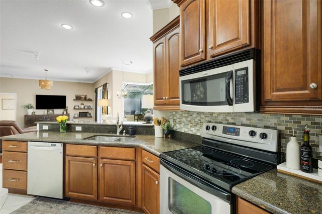 5705 VINTAGE VIEW AVENUE, Lakeland, FL 33812