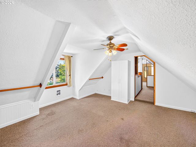 23065 Sw MAIN St, Sherwood, OR 97140