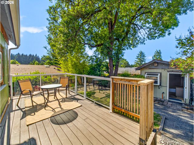 23065 Sw MAIN St, Sherwood, OR 97140