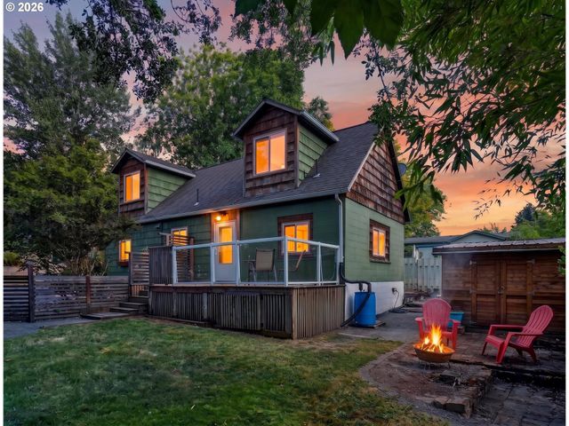 23065 Sw MAIN St, Sherwood, OR 97140