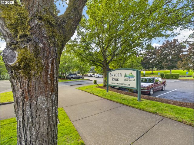 23065 Sw MAIN St, Sherwood, OR 97140