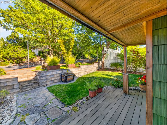 23065 Sw MAIN St, Sherwood, OR 97140