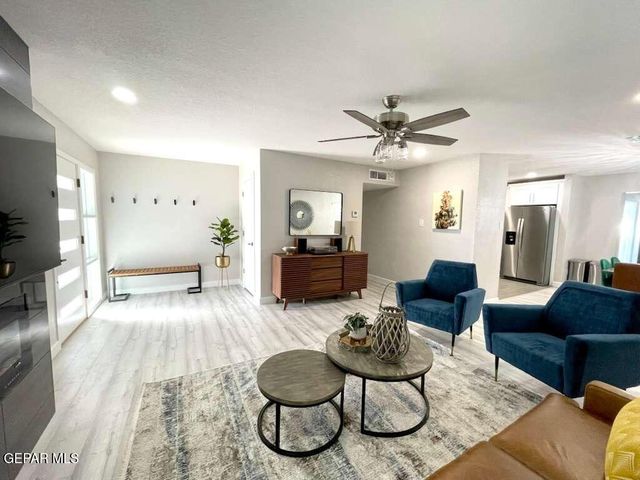1207 BOIS D ARC Drive, El Paso, TX 79925