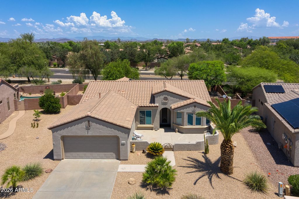 18849 N SUMMERBREEZE Way, Surprise, AZ 85374 — exterior